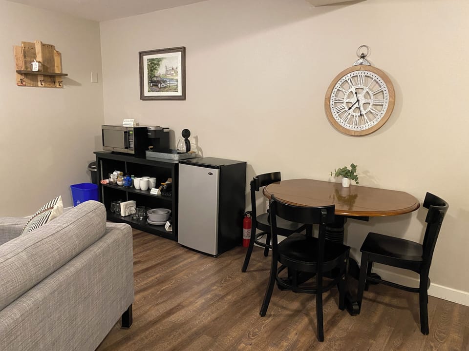 dining and kitchenette