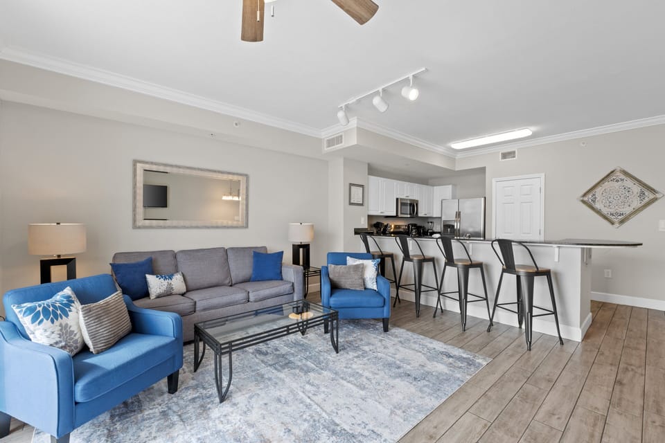 Gulf Front Living Area with Sleeper Sofa