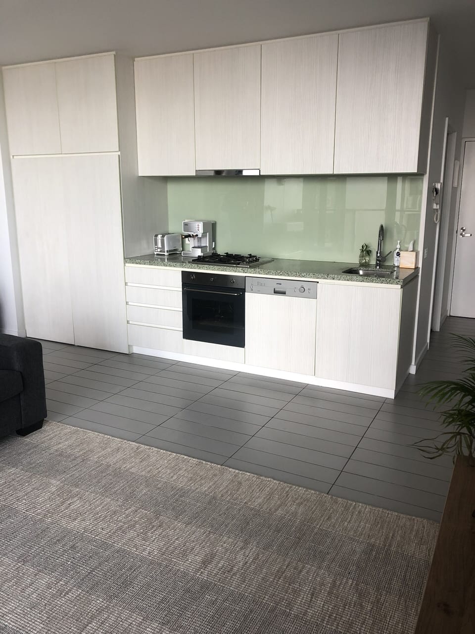 Well equipped Kitchen