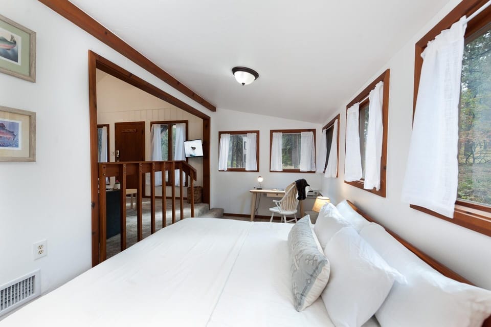 King bed and writing desk