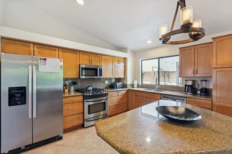 Fully Loaded Kitchen