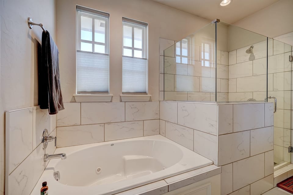 Bath Tub