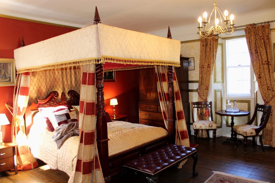 The Laird's Room