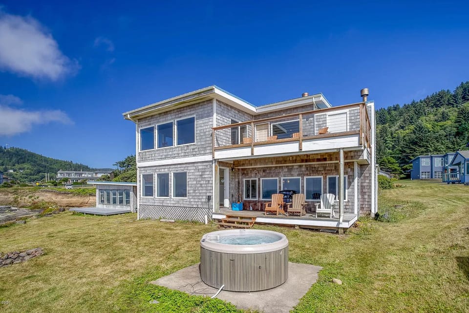 side of house that faces the ocean