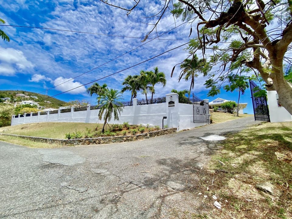 Front entry of property.