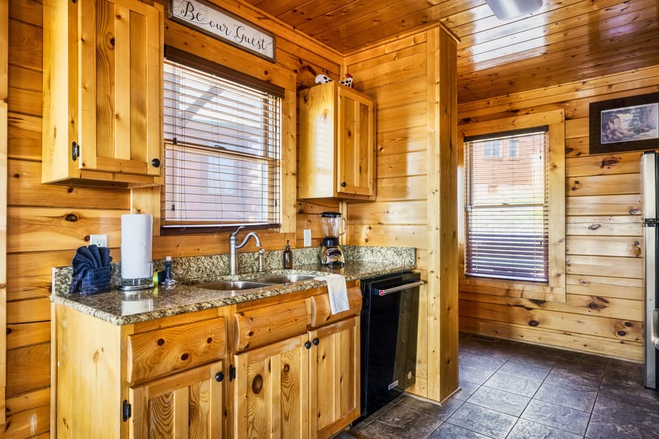 Ample space for multiple cooks