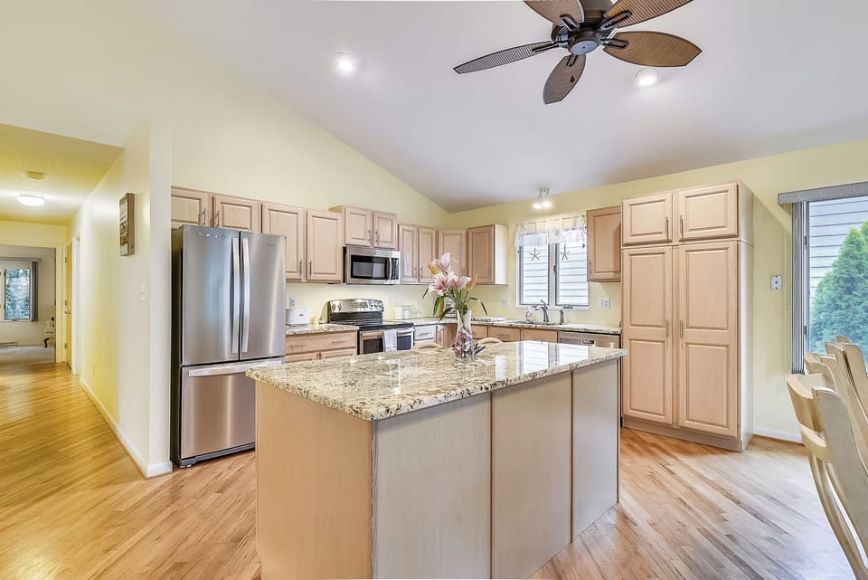 Main Level,Kitchen,