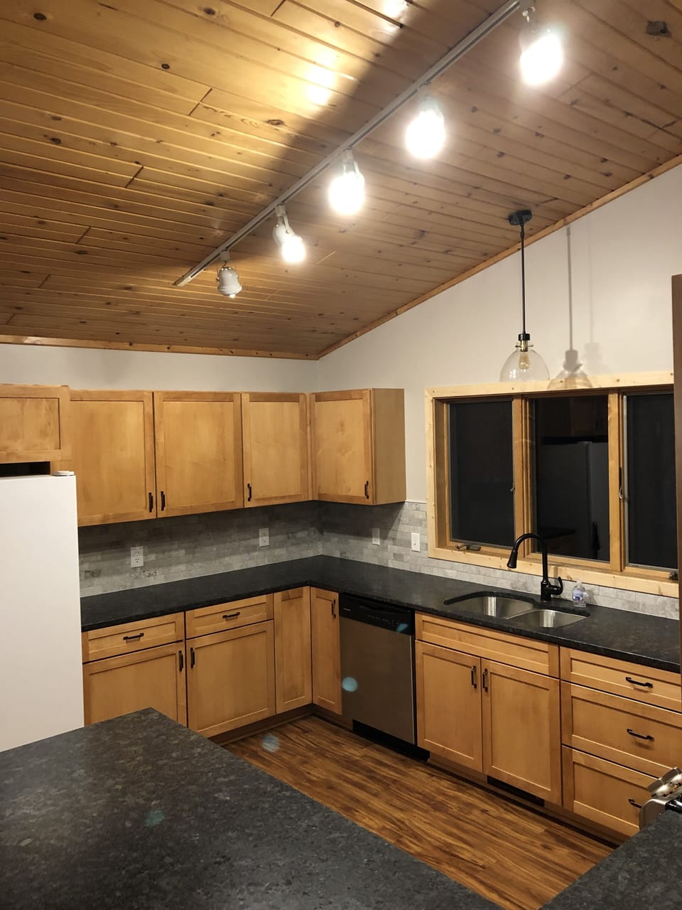 Completely remodeled kitchen with dishwasher & double oven gas range