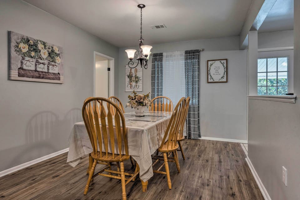 Dining Space | Dishware & Flatware