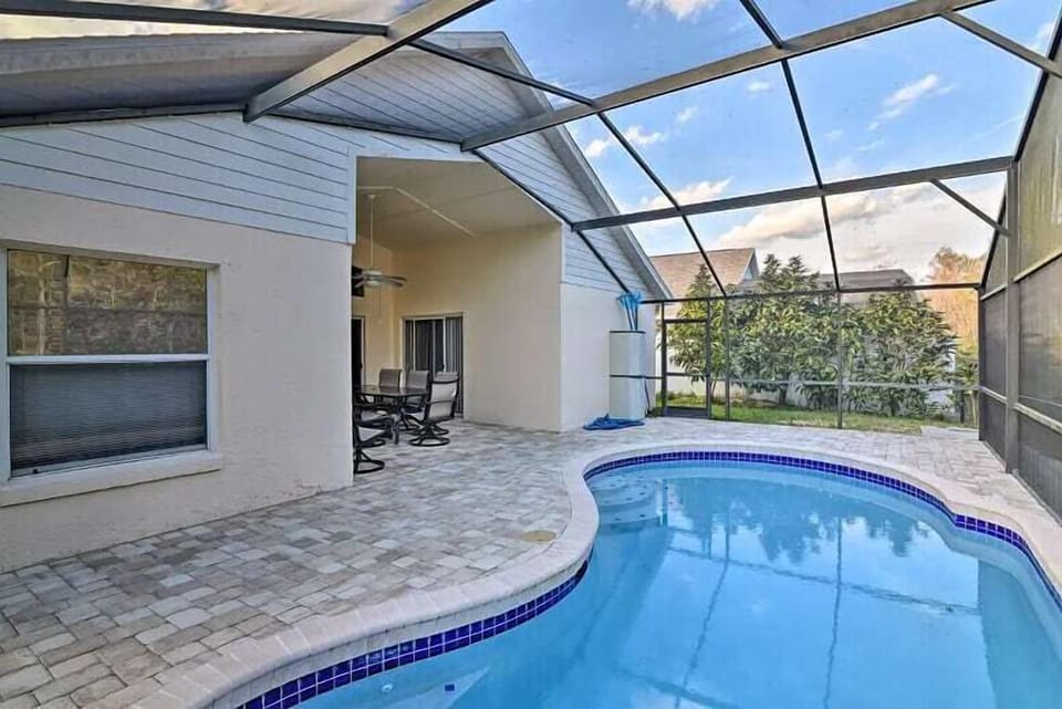 pool4