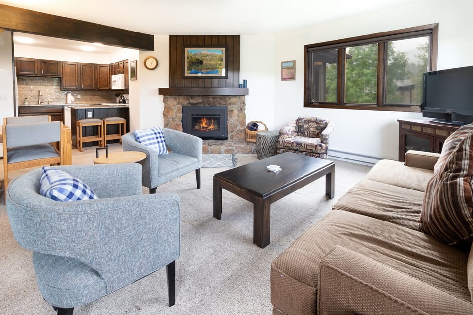 Living Room with Fireplace