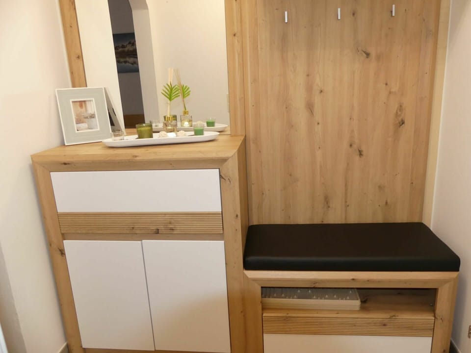 Property, Furniture, Table, Computer Desk, Cabinetry, Wood, Building, Desk, Floor, Plant
