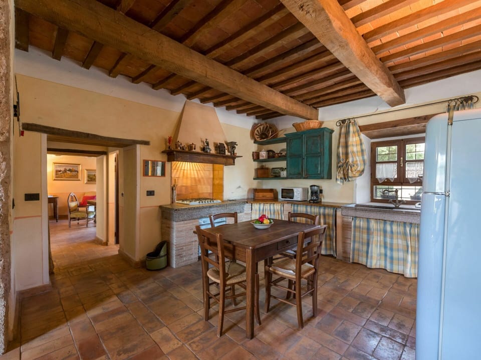 Furniture, Table, Property, Wood, Interior Design, Building, Chair, Floor, Flooring, Beam