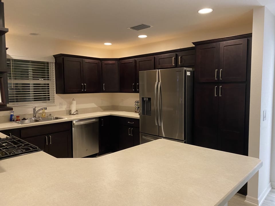 Kitchen Fridge & Pantry
