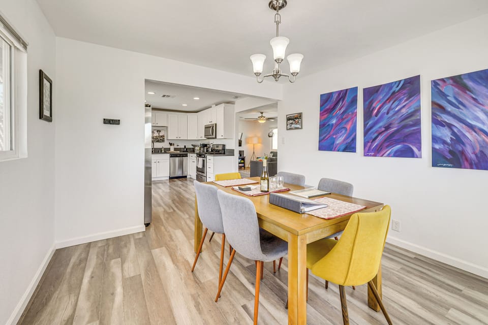 Dining Area | Dishware & Flatware Provided | 1,100 Sq Ft