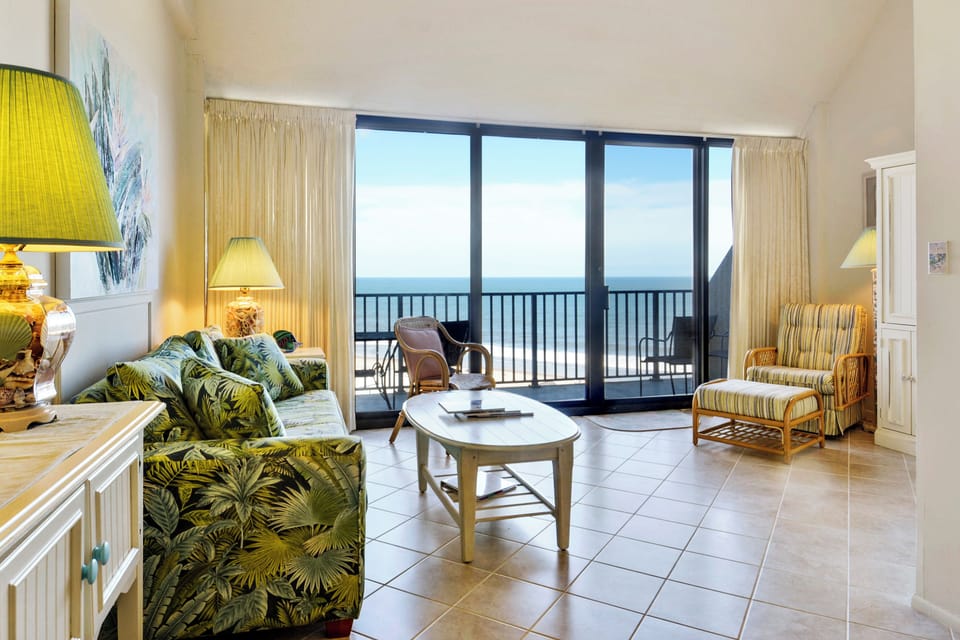 Floor Plan,Living Area,
