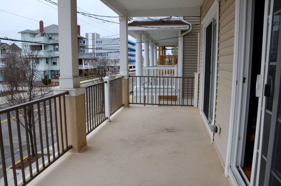 Living Room Deck