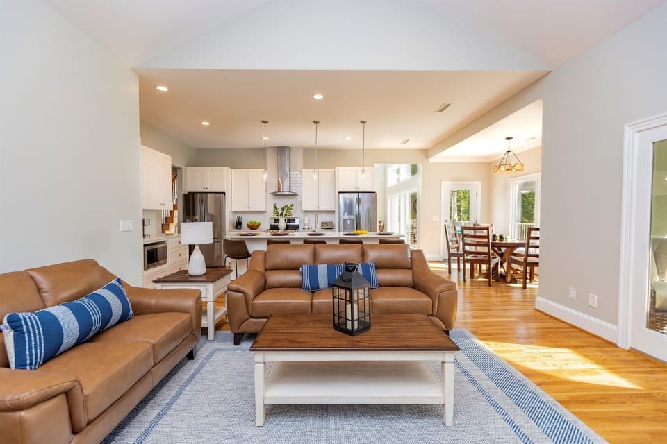 Open Floor Plan - Hosted by LakeGastonVacationHomes 