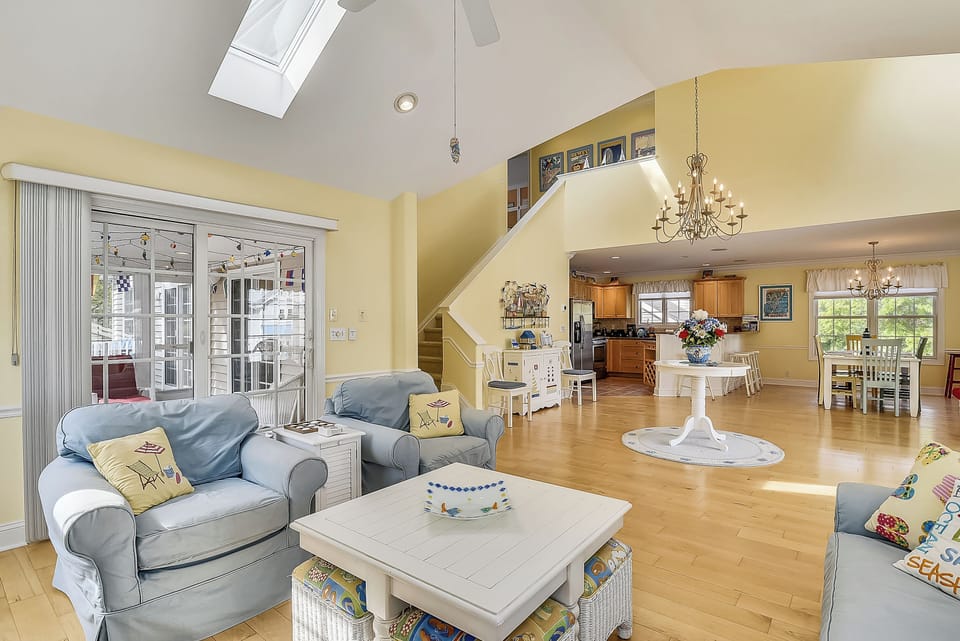 Main Level,Living Area,