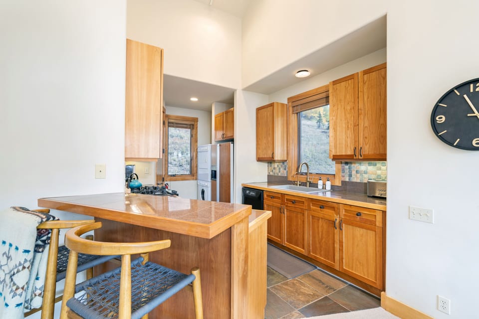 Enjoy making delicious meals in the well appointed kitchen.