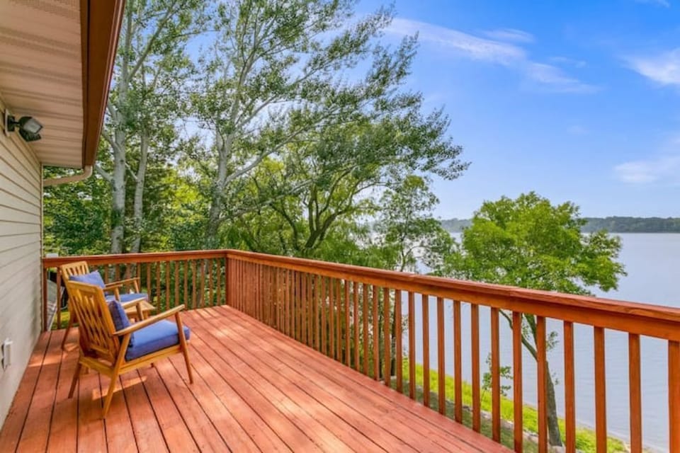 Upper level deck off the master bedroom.