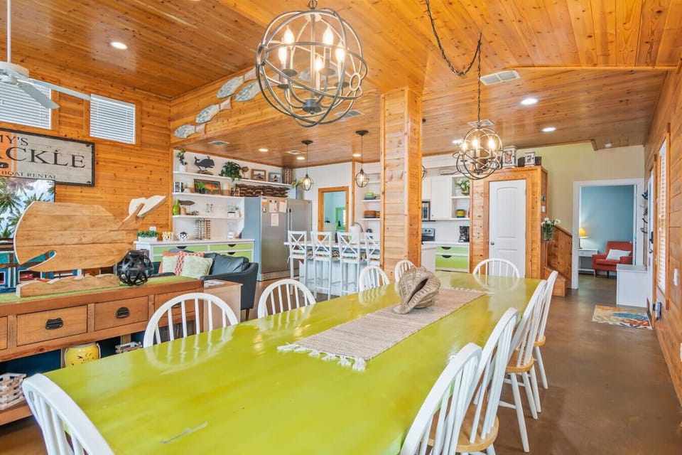 Gather, laugh, share meals