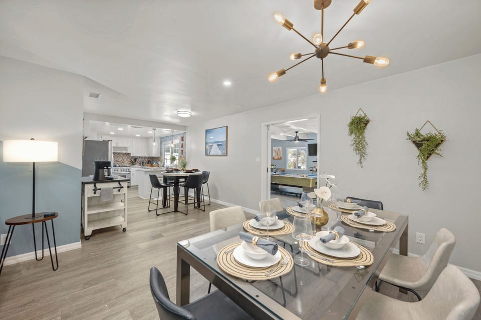 Beautiful fixtures throughout!
