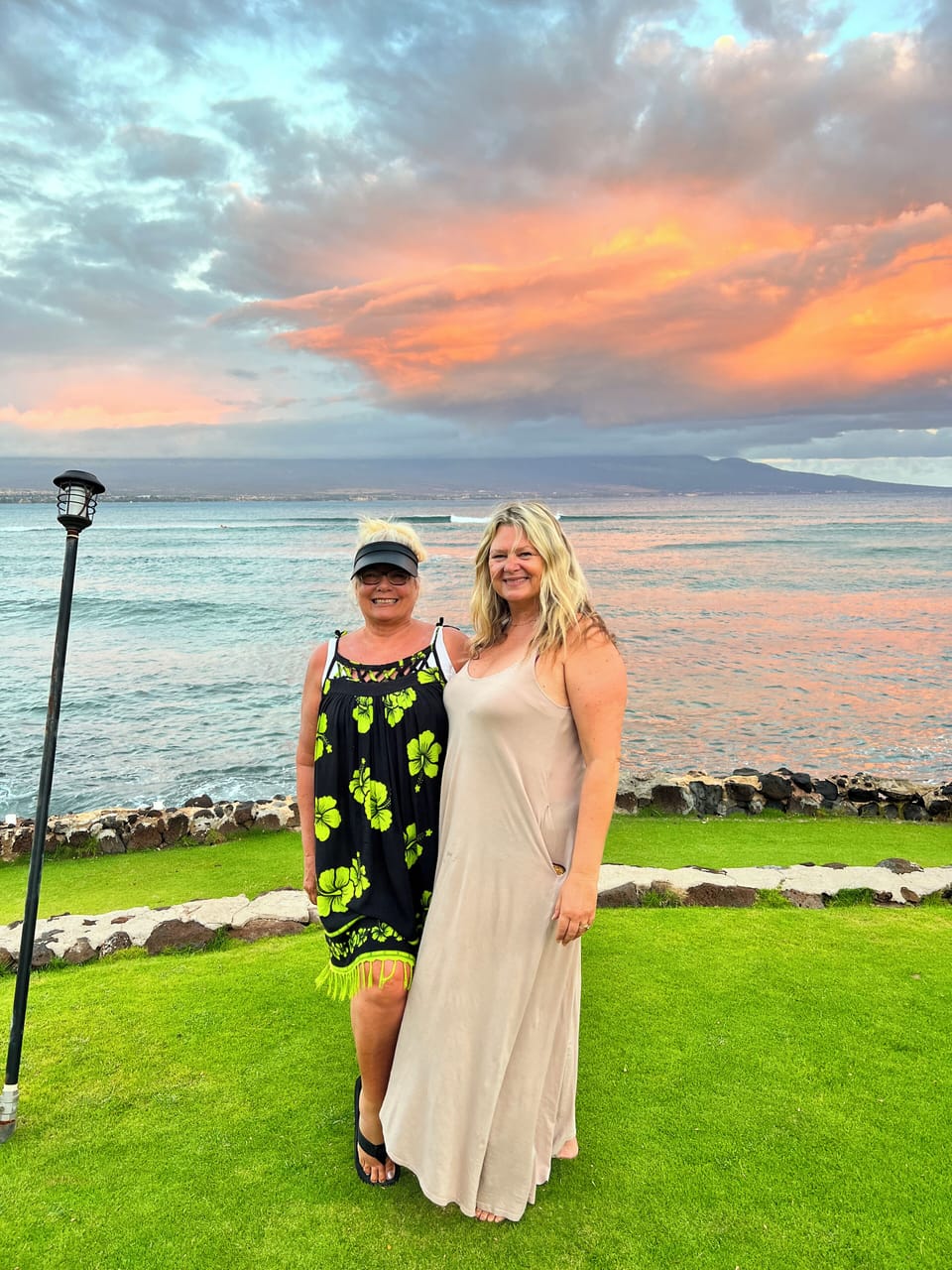 What a sunset photo taken right on our lush lawn.