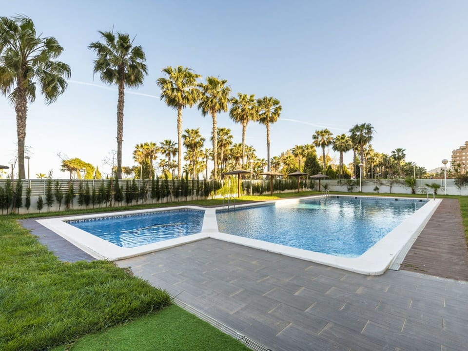 Swimming Pool, Resort, Shade, Eco Hotel, Landscaping, Hotel, Garden, Villa, Outdoor Furniture