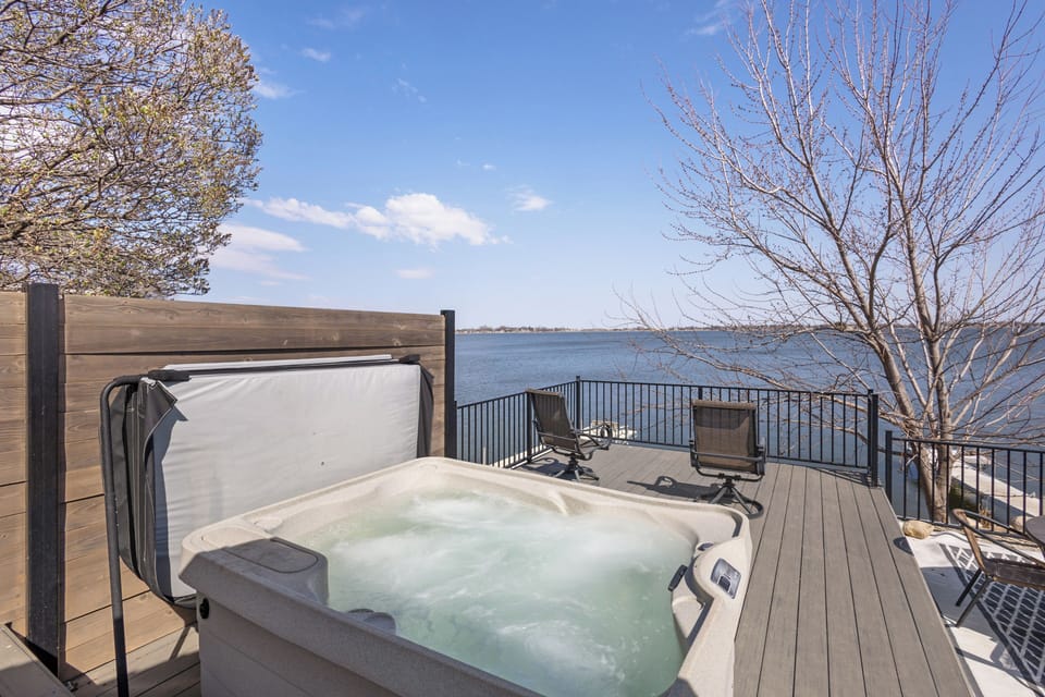 Lake Norden Vacation Rental | 2BR | 1BA | 800 Sq Ft | 1 Story | Stairs Required