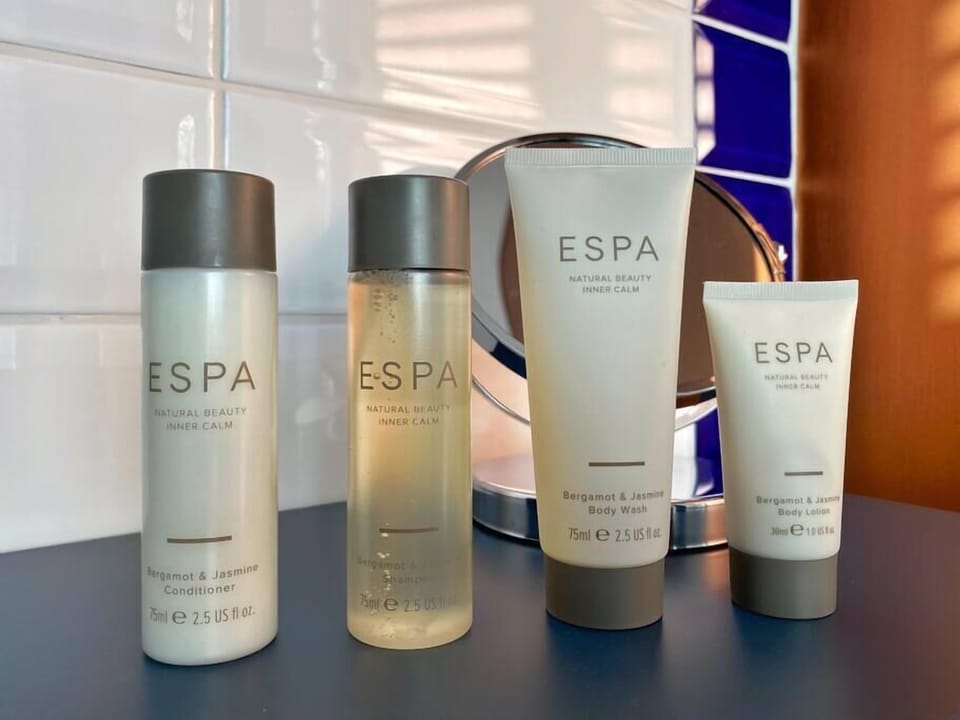 Bathroom amenities