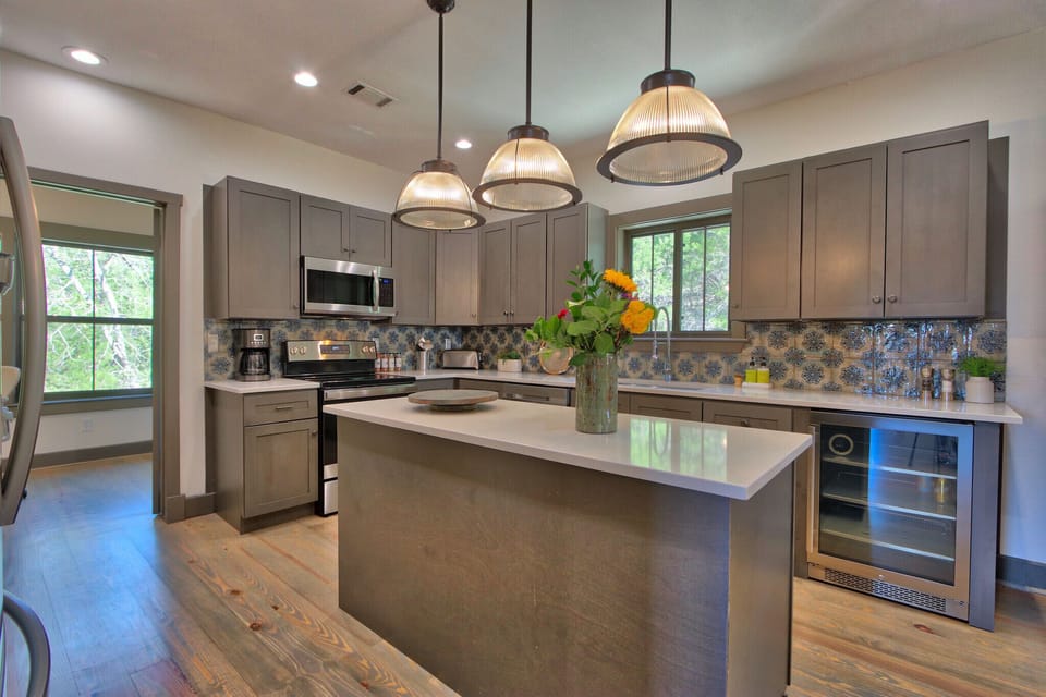 Large center island to prepare meals for family and friends