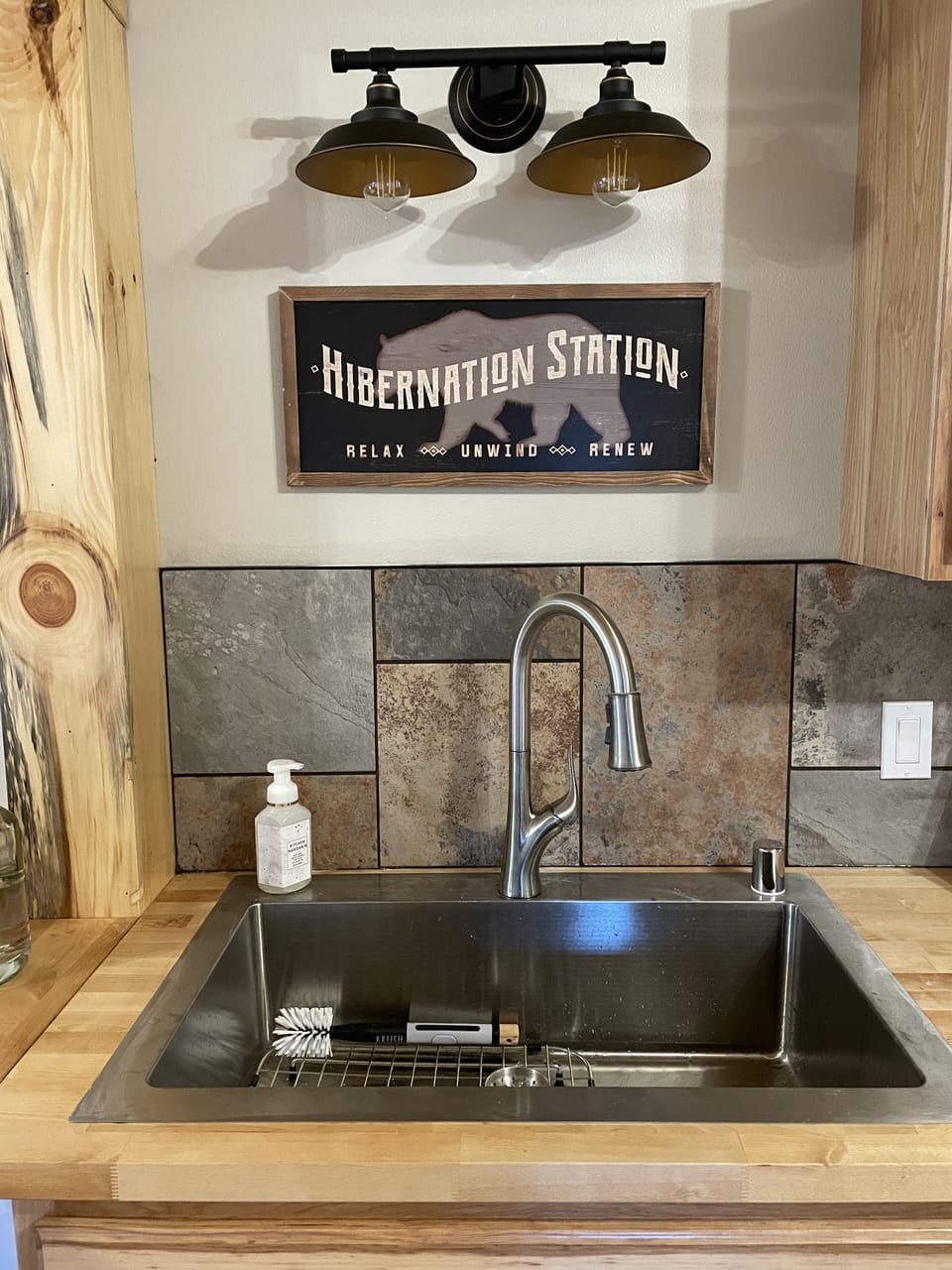 Kitchen sink