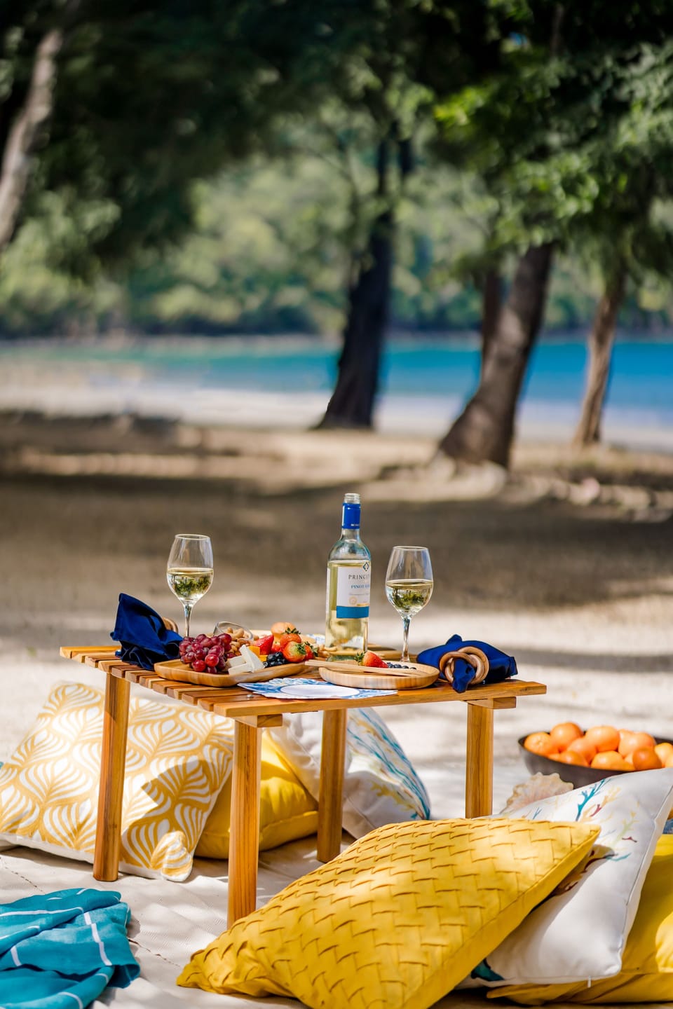 Choose to eat outdoors.