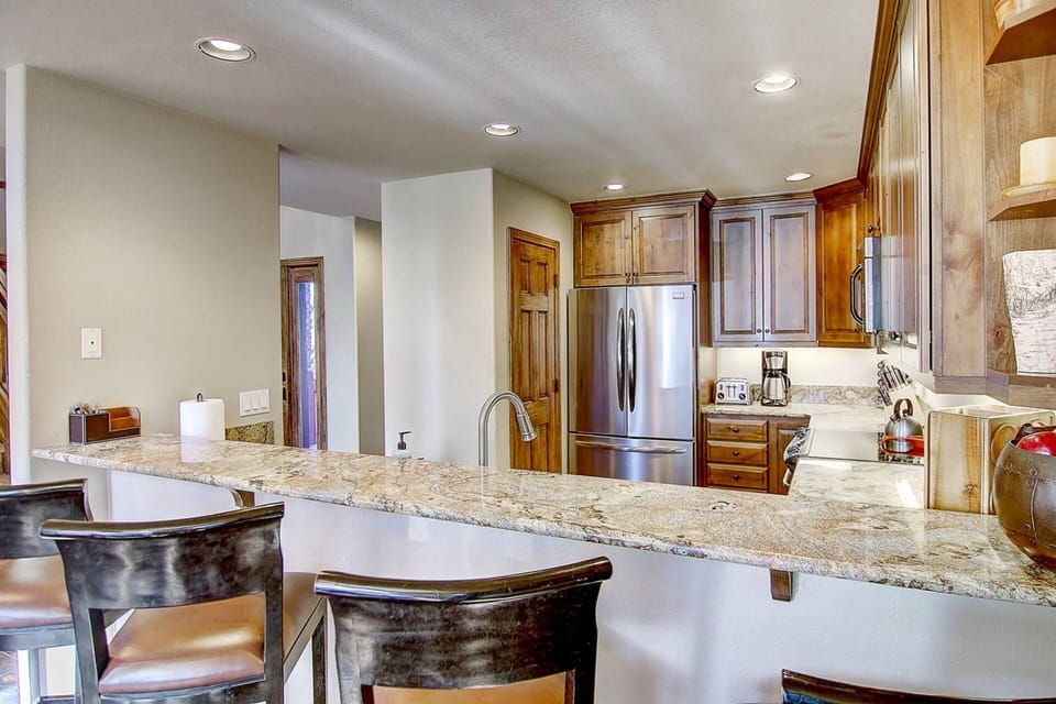 Open floor plan to enjoy time with your company and entertain