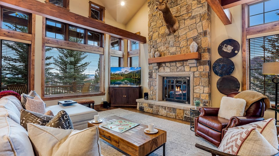 Great Room, Main Level