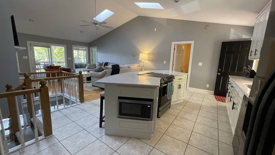 Open Kitchen & Living