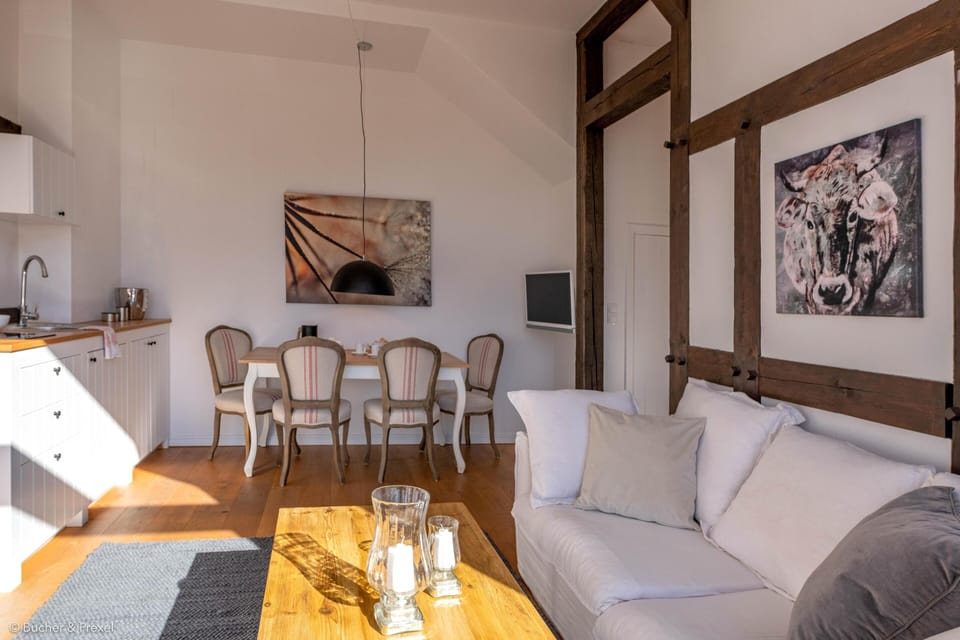 Living and dining area