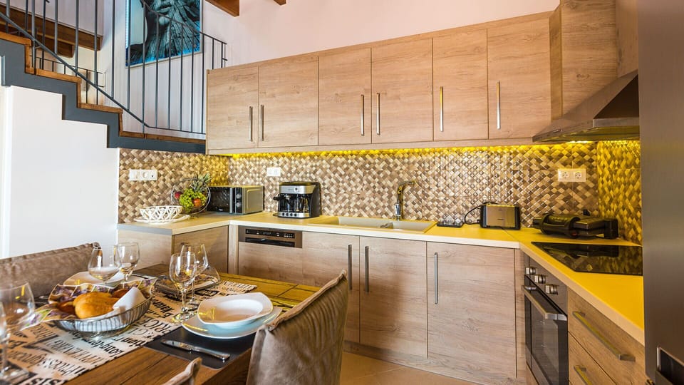 Fully equipped functional kitchen