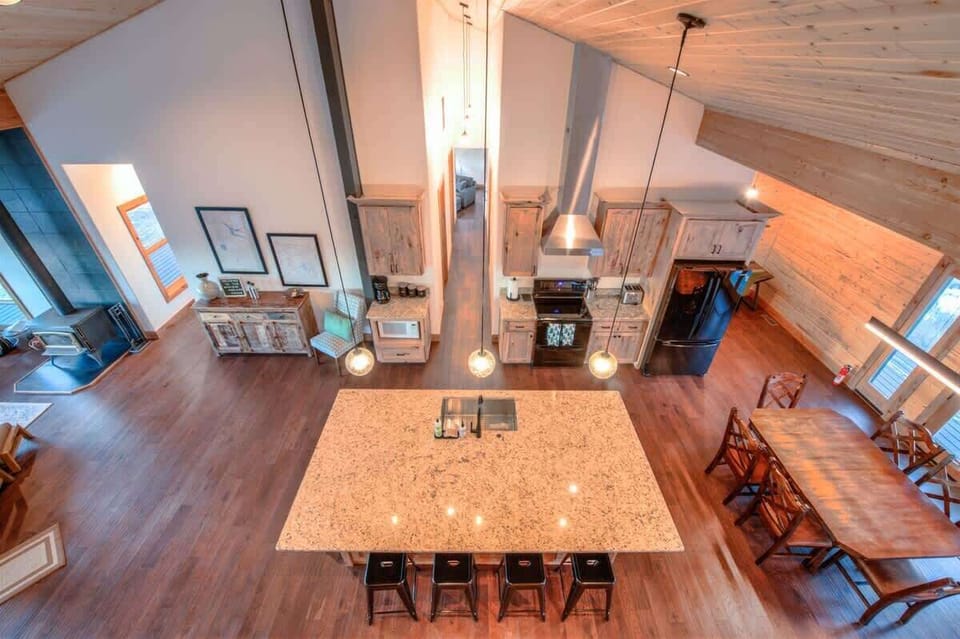 Open Kitchen/Dining Room 