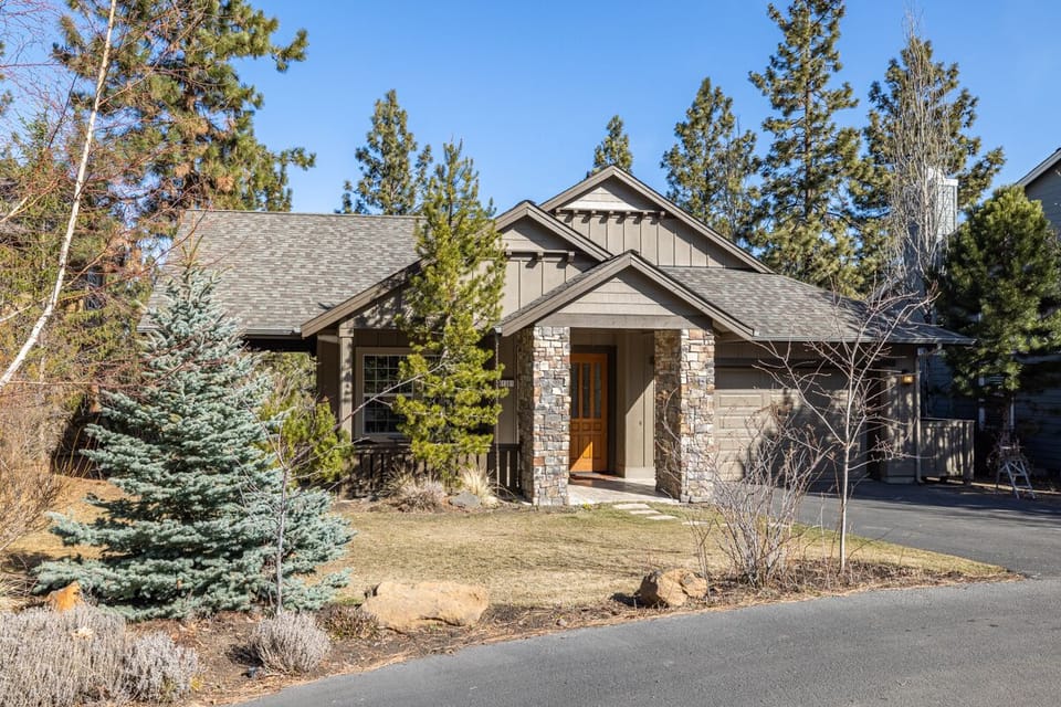 The Parks at Broken Top. Westside living at its best! Backs up to trails.