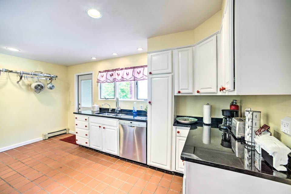 Kitchen | Fully Equipped | Coffee Maker