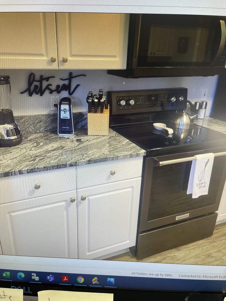 granite counters!