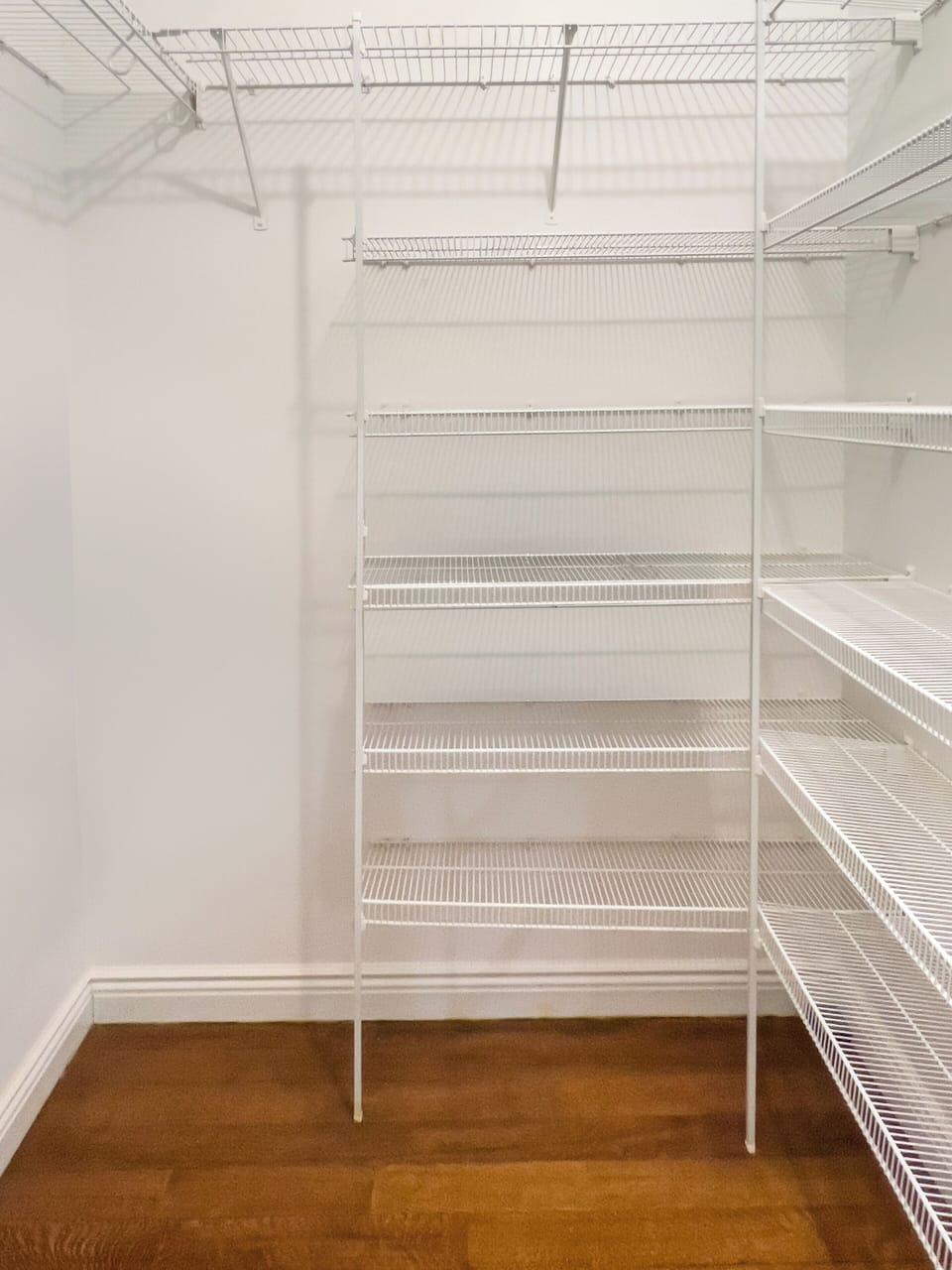 Large master bedroom walk in closet 