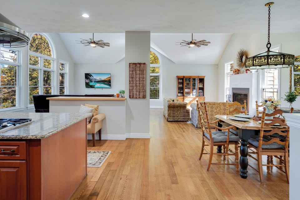 Living/ Dining