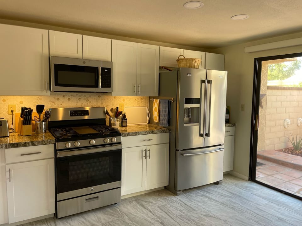 Newly remodeled kitchen with under cabinet lighting