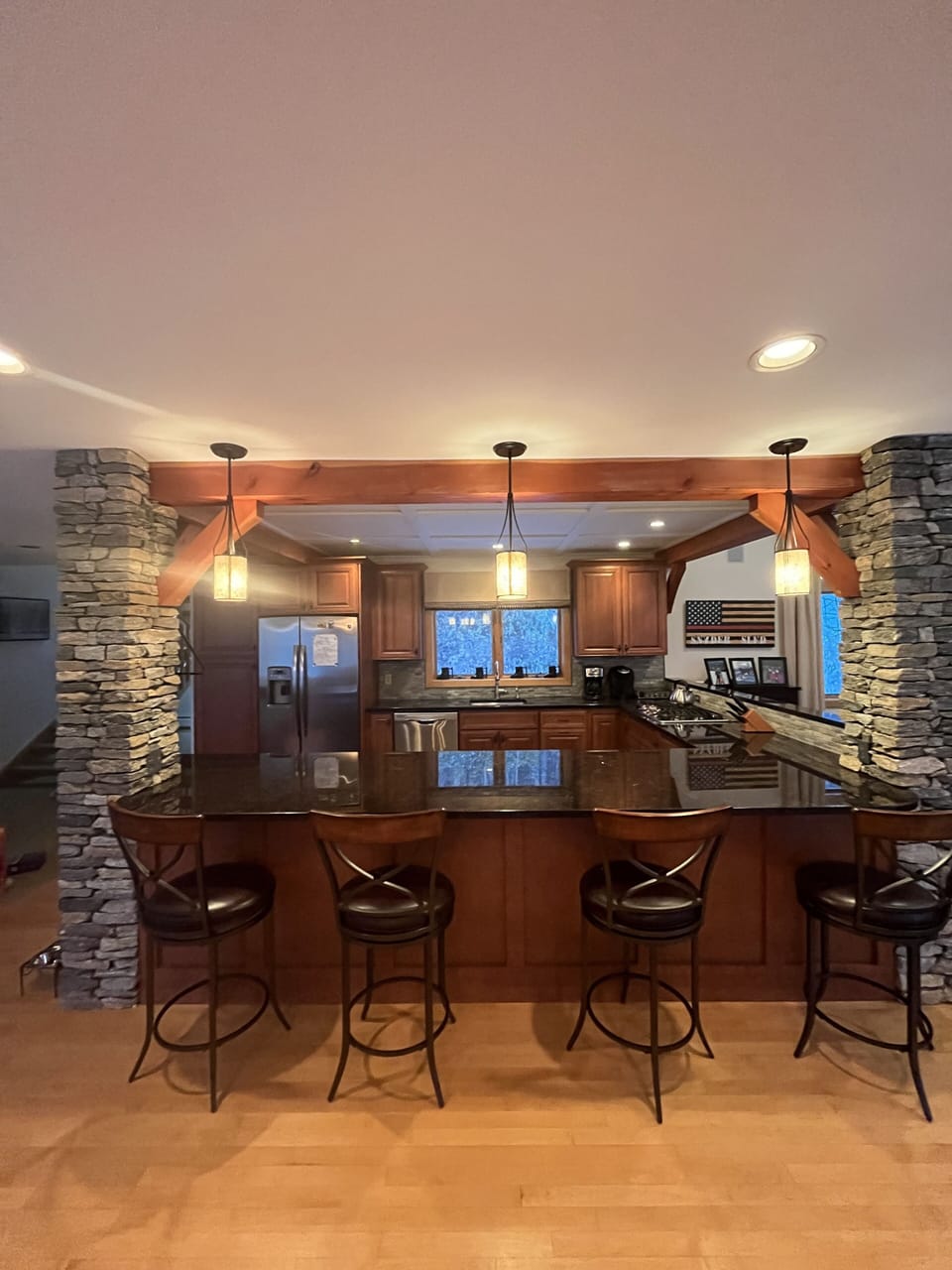 dining area looking into kitchen