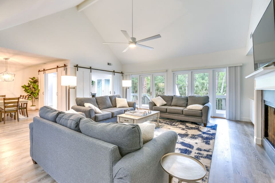 Hilton Head Island Vacation Rental | 5BR | 3.5BA | 2,114 Sq Ft | Stairs Required