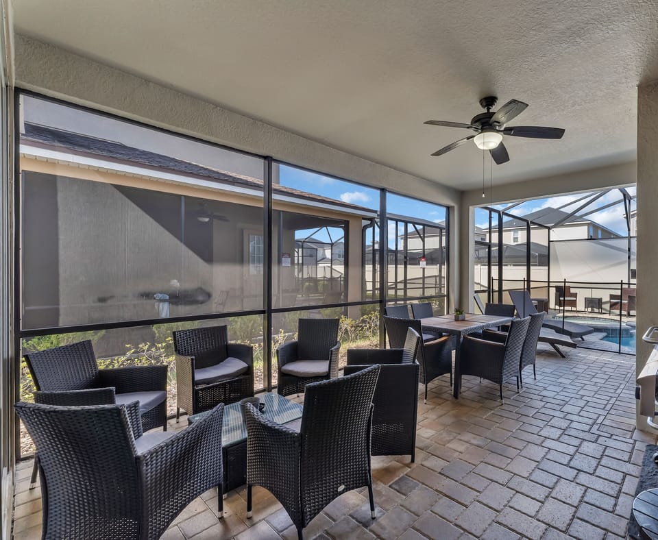 Beautiful lanai with ample seating for the whole family.