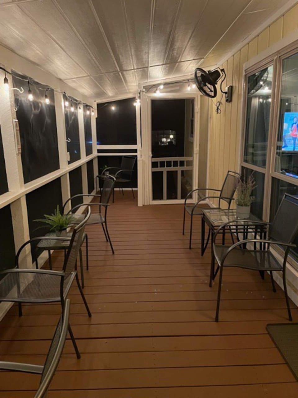 Front screened in porch